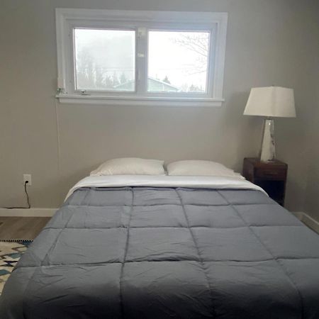 Private Room Lakeview House- Westmount Moncton Esterno foto
