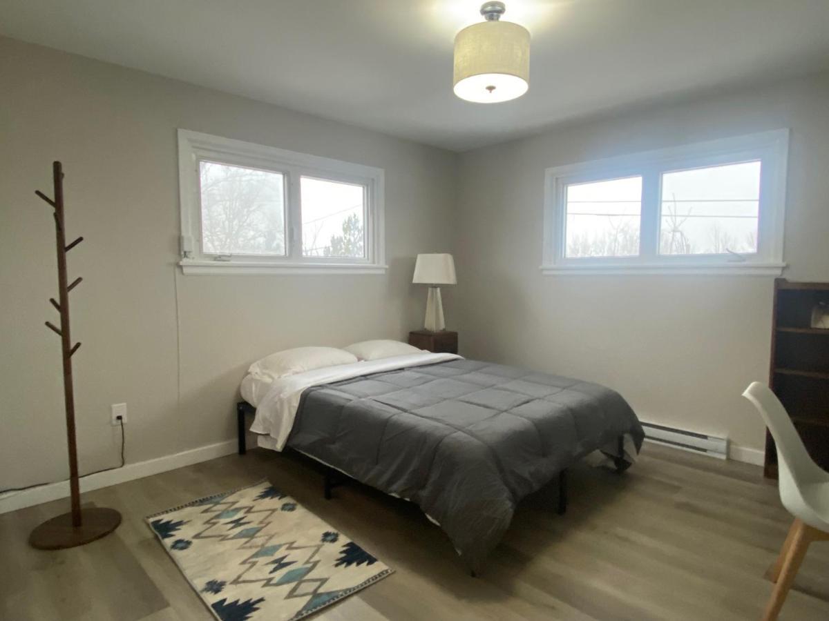 Private Room Lakeview House- Westmount Moncton Esterno foto