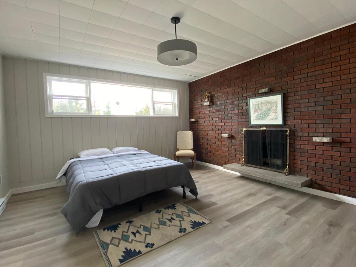 Private Room Lakeview House- Westmount Moncton Esterno foto