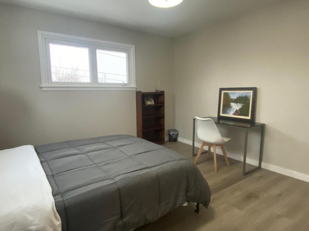 Private Room Lakeview House- Westmount Moncton Esterno foto