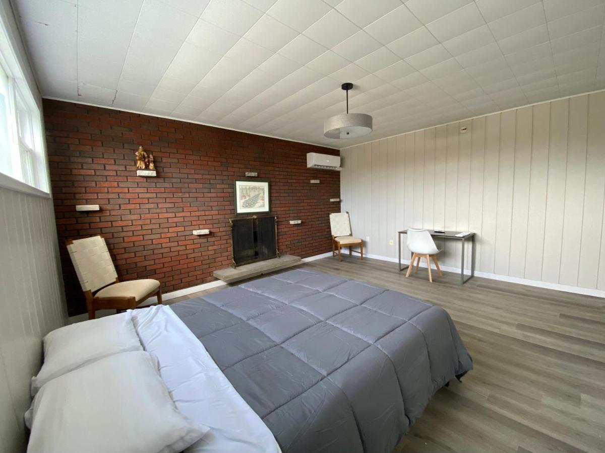 Private Room Lakeview House- Westmount Moncton Esterno foto